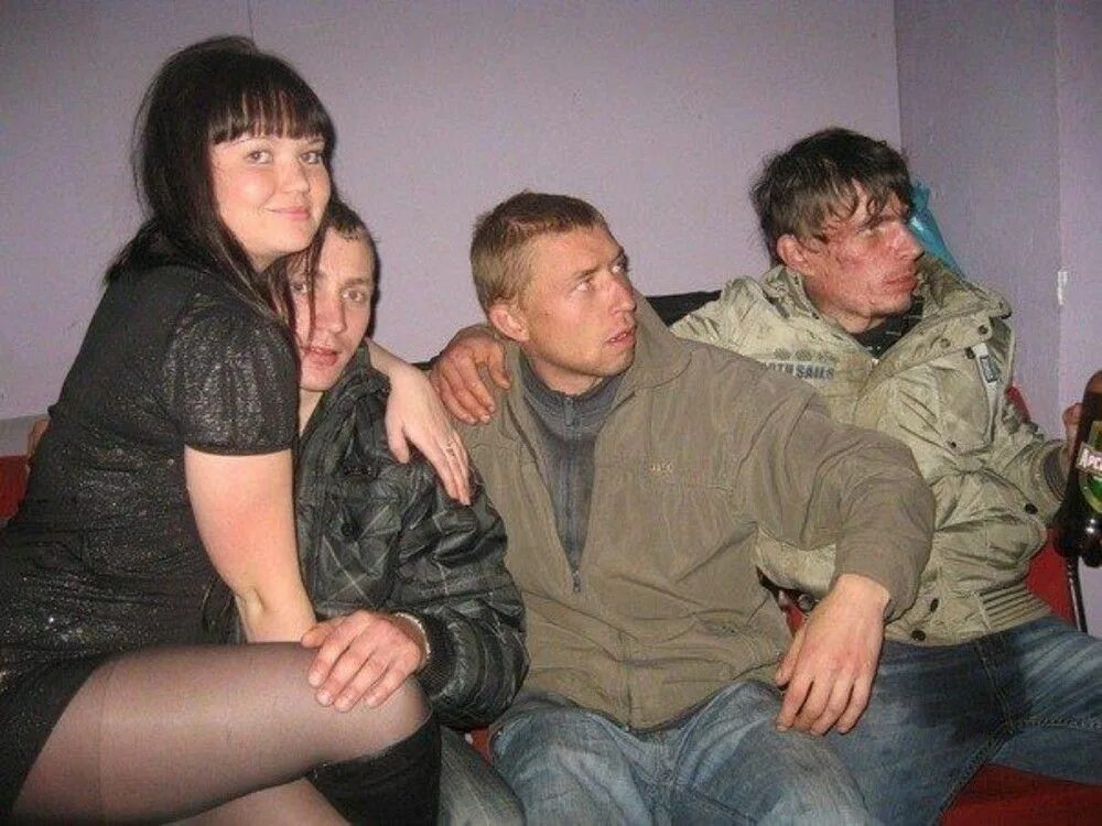 Самые смешные девчушки из провинции. Чудаки и чудики из социальных сетей. Страшные женщины в бане. Ненормальная женщина. Угарные люди из соцсетей.