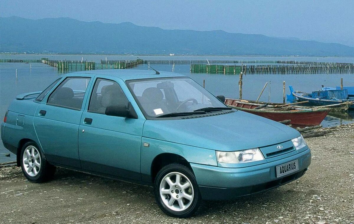 Класс ваз 2110. Ваз 2110 1985. Ваз 2110 1997 салон. Ваз 2110 premier. Ваз 2110 удлиненная.
