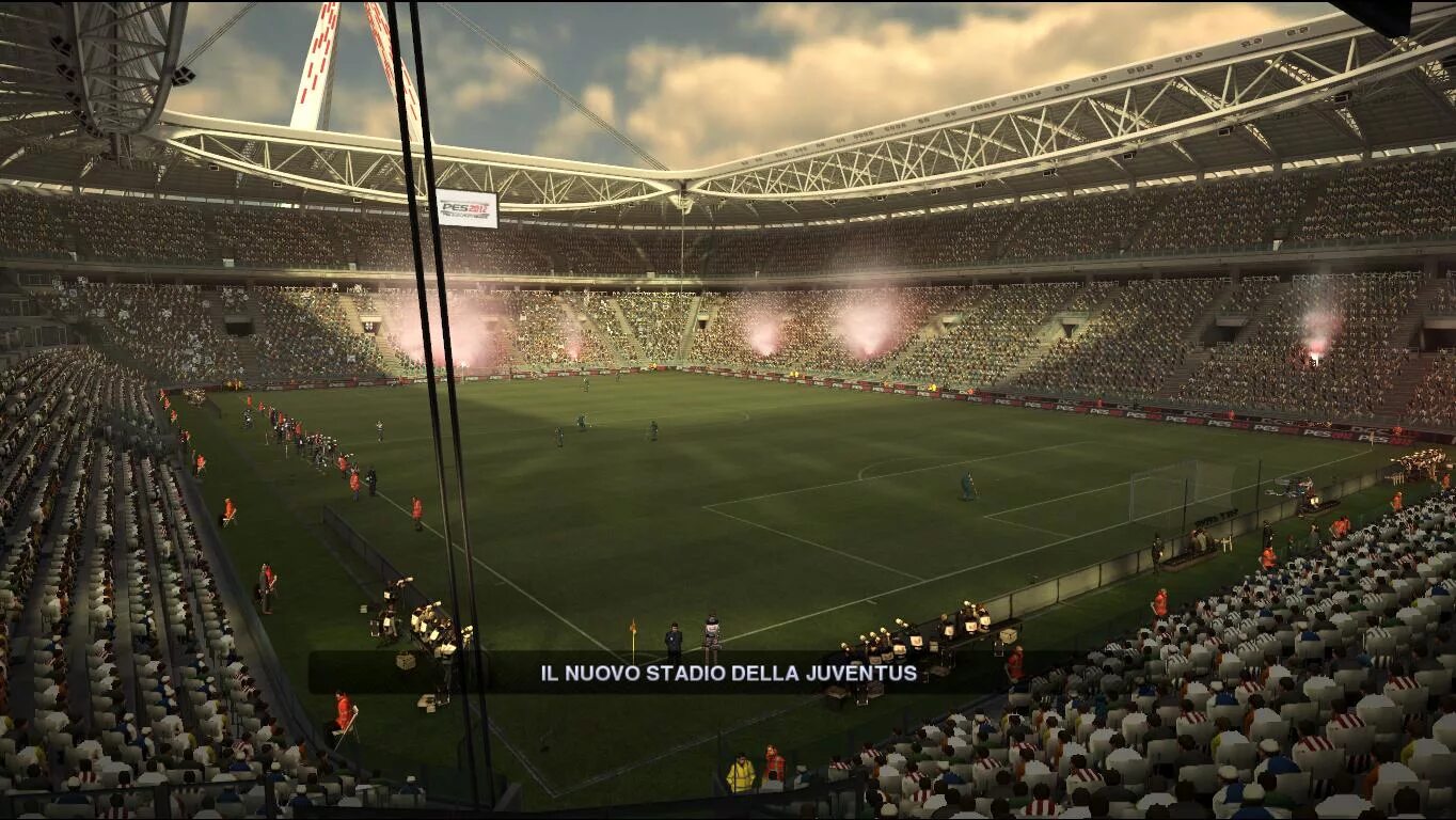 Pro Evolution Soccer 2012. Pro Evolution Soccer 5 трибуны на стадионе. FIFA мод дым на стадионе. Pes2013 Smoke Mod.