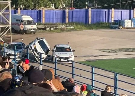 Зрители замерли в ожидании