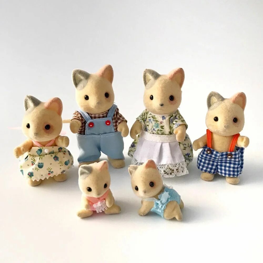 Sylvanian families cats. Игрушки сильваниан фемилис кошки. Сильвания фэмили 2022. Sylvanian families 4108. Sylvanian families 4108.