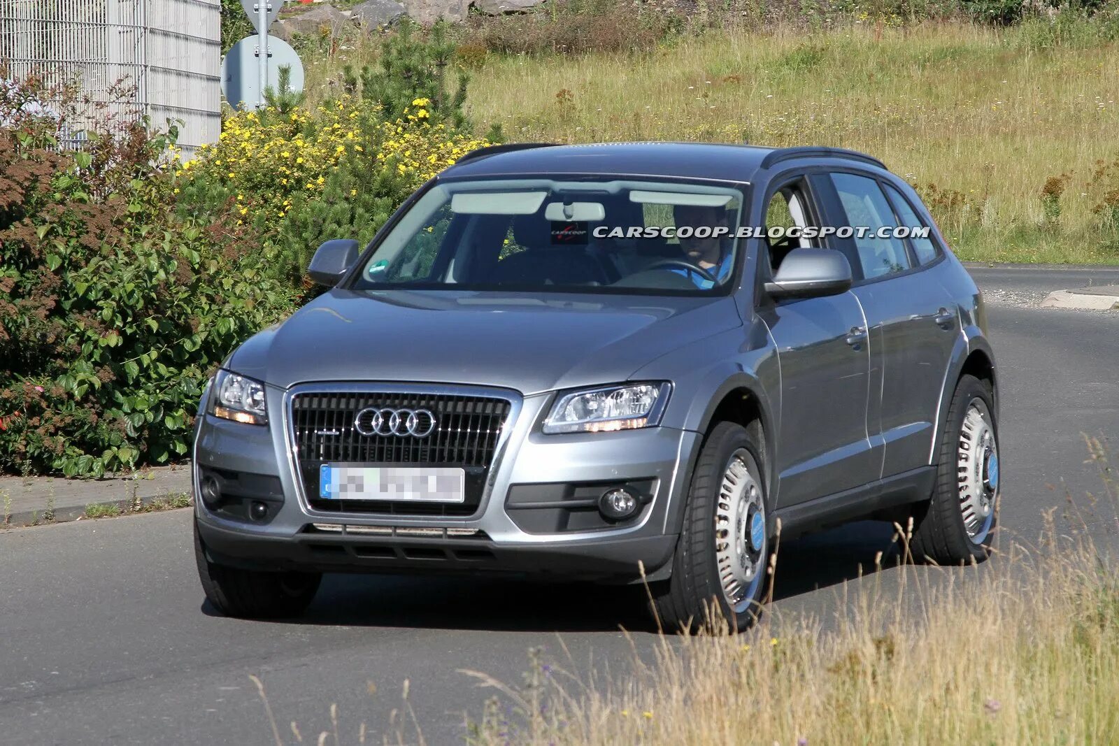 Q 06. ауди кроссовер q6. Q 06. ауди q6 2018. Audi q6.