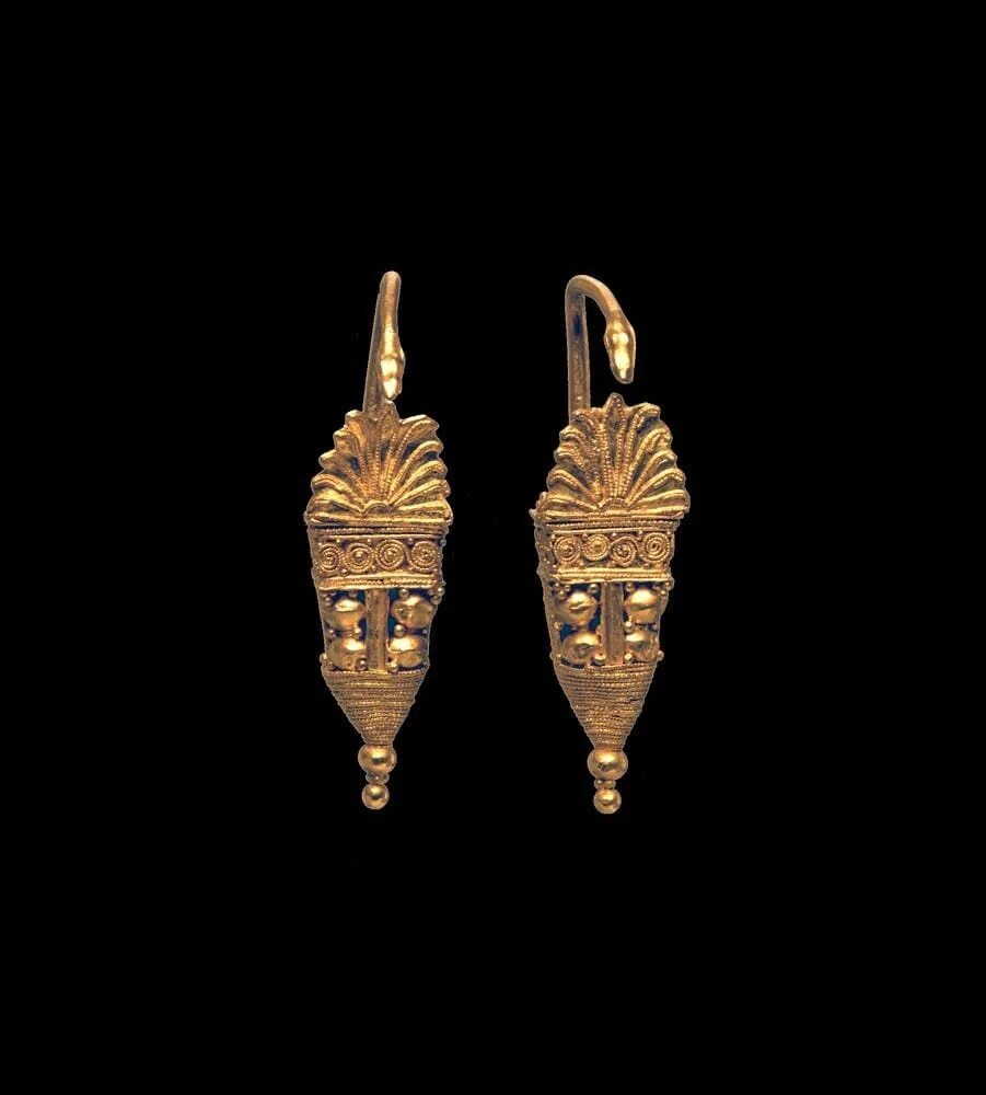 Микены зернь греция. Предметы из золота. Ювелирное искусство древней греции. Zolotoygrek. Золотой грек.