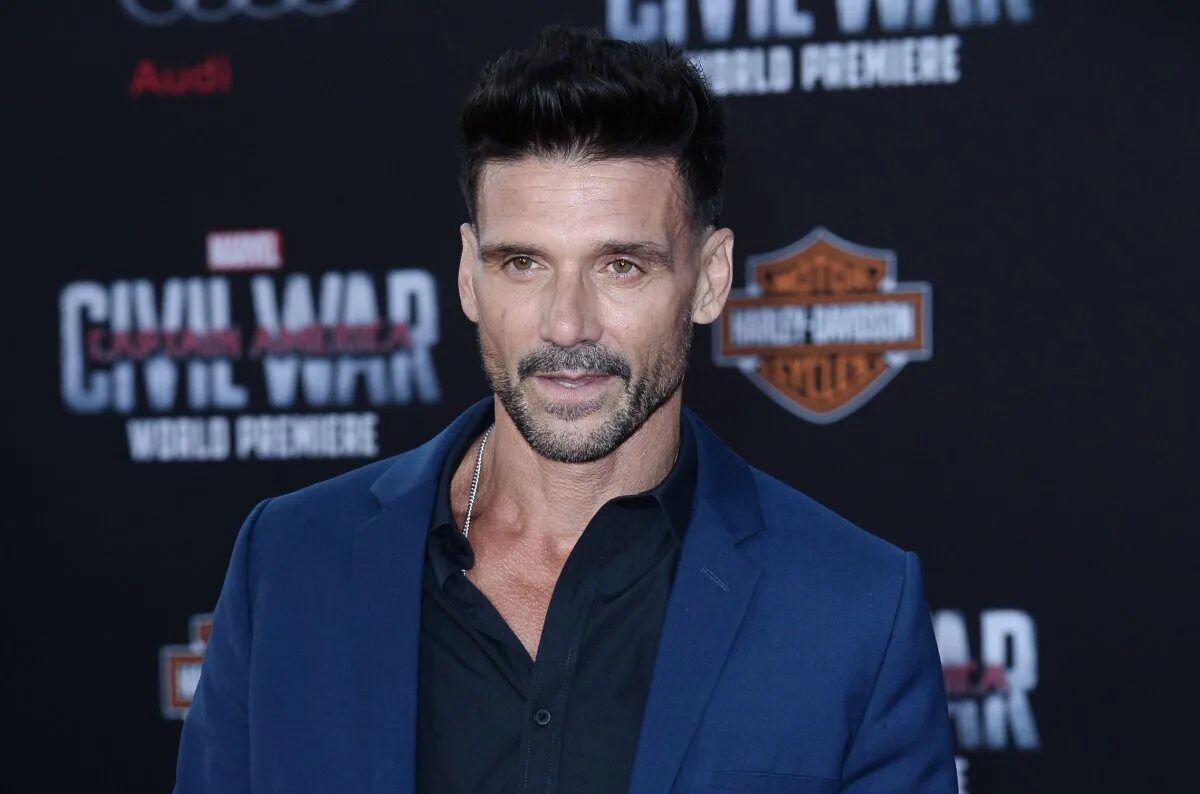 Фрэнк грилло схватка. Фрэнк грилло тело. Рио грилло. Фрэнк грилло. Фрэнк грилло.