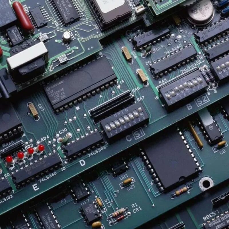 Микросхемы памяти. Печатная плата. Электрическая плато. Электрическая плата. Платы микросхемы.