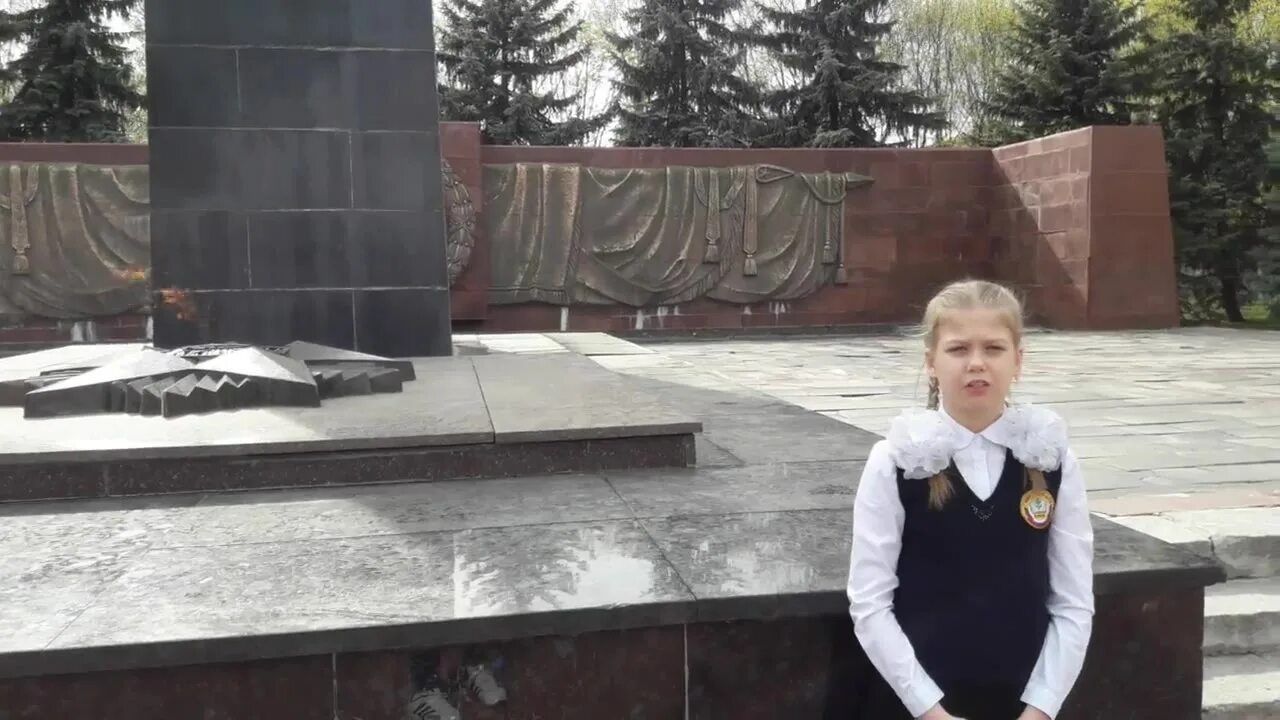 Якова тренина. Гимназия 25 Курск. Кузнецова 25 гимназия Курск. Гимназия 25 Курск официальный сайт. Учителя гимназии 25 Курск.