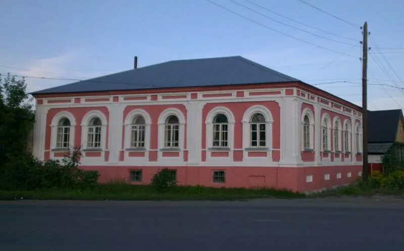 Телефоны камышлова. Дом купца терентьева камышлов. Камышлов свердл. Бажова. Дом купца терентьева камышлов.