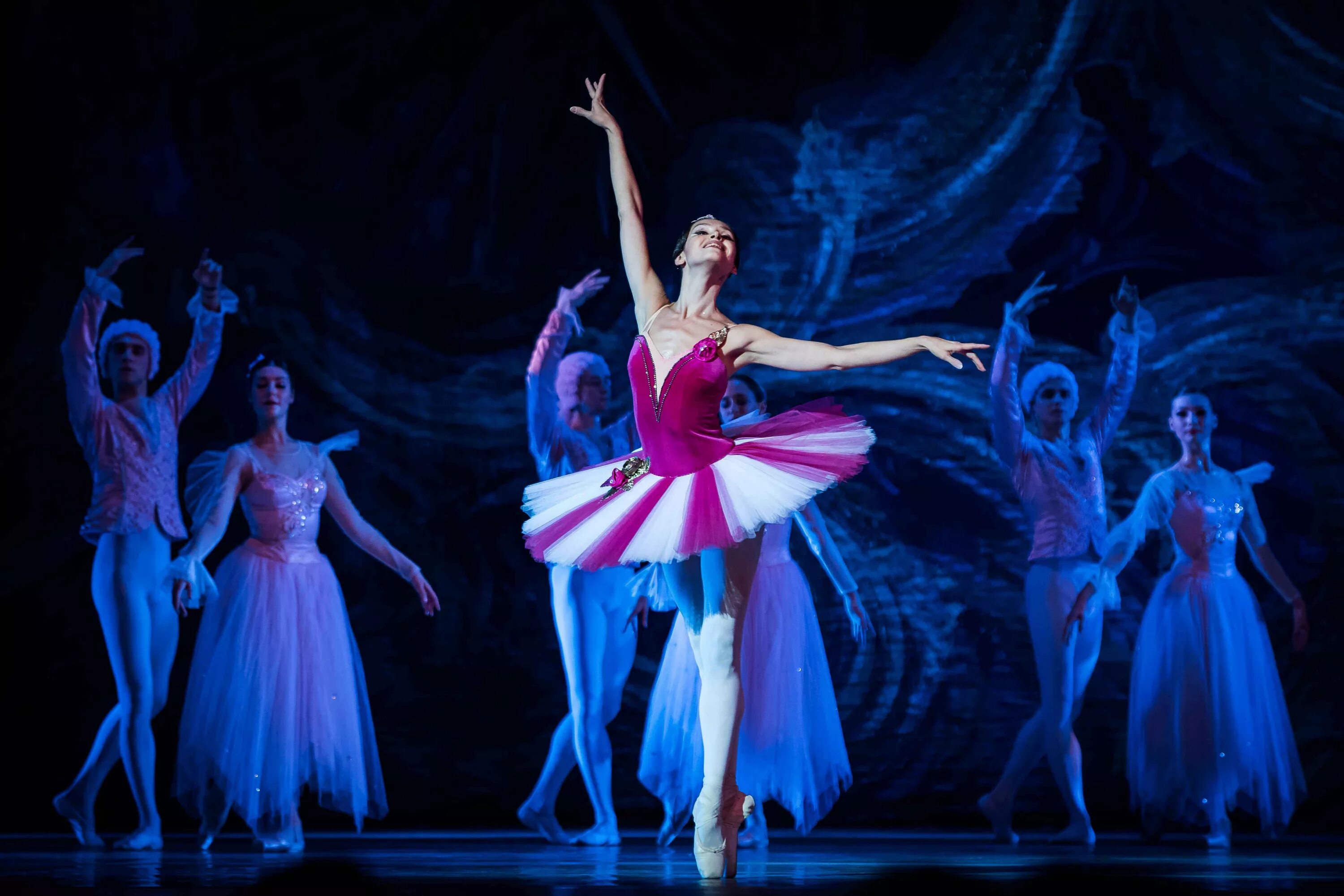 Спектакль щелкунчик кремлевский дворец. Щелкунчик петров кремлевский дроссельмейер. Щелкунчик кремлевский либретто. Балет щелкунчик гкд. Щелкунчик.