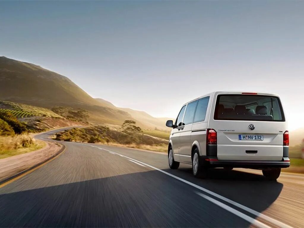 Off road t5 volkswagen transporter. Транспортер главная дорога. Volkswagen transporter t5 бронированный. Фольксваген транспортер т8. Фольксваген транспортер 2024.