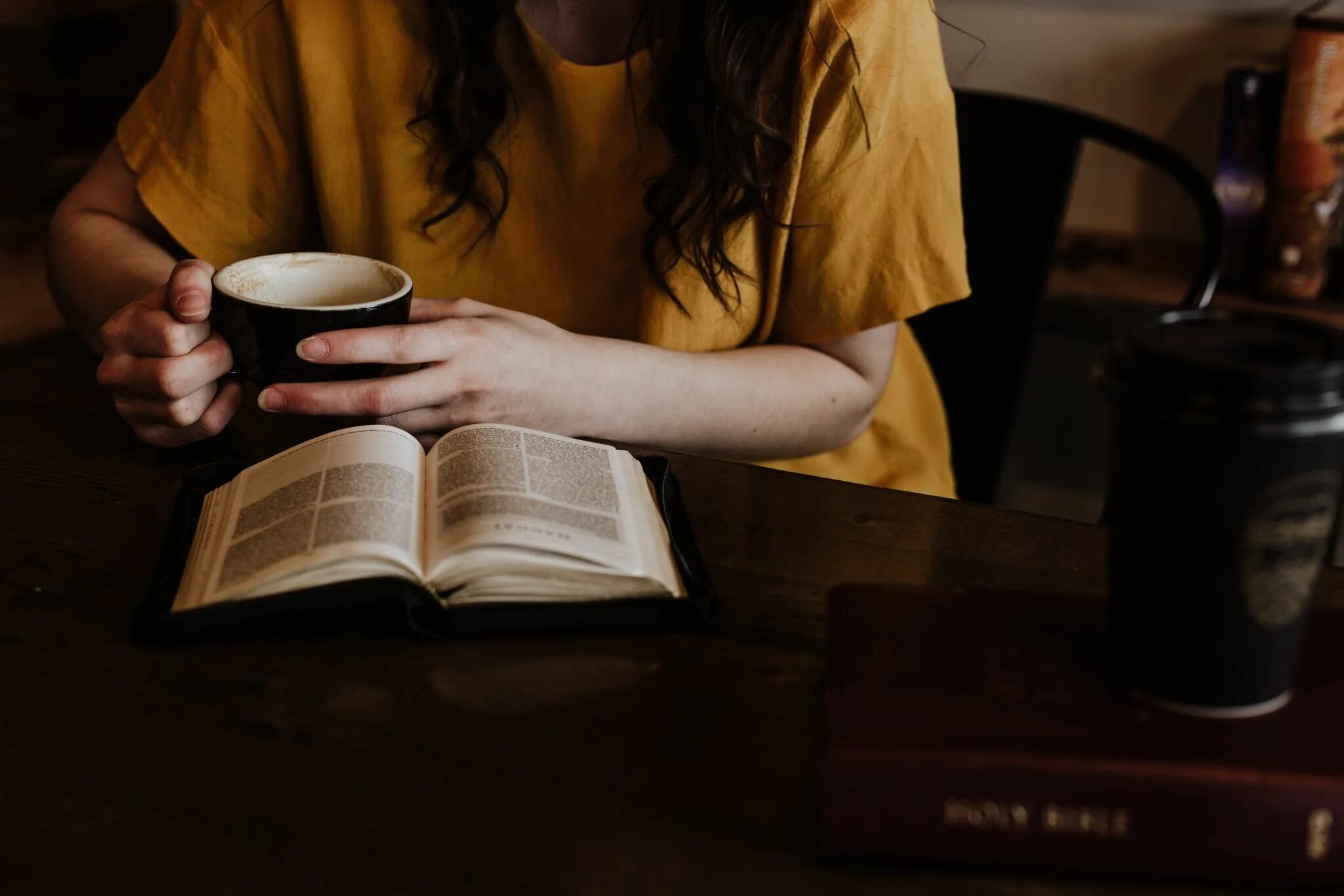 1 she read a book every evening
