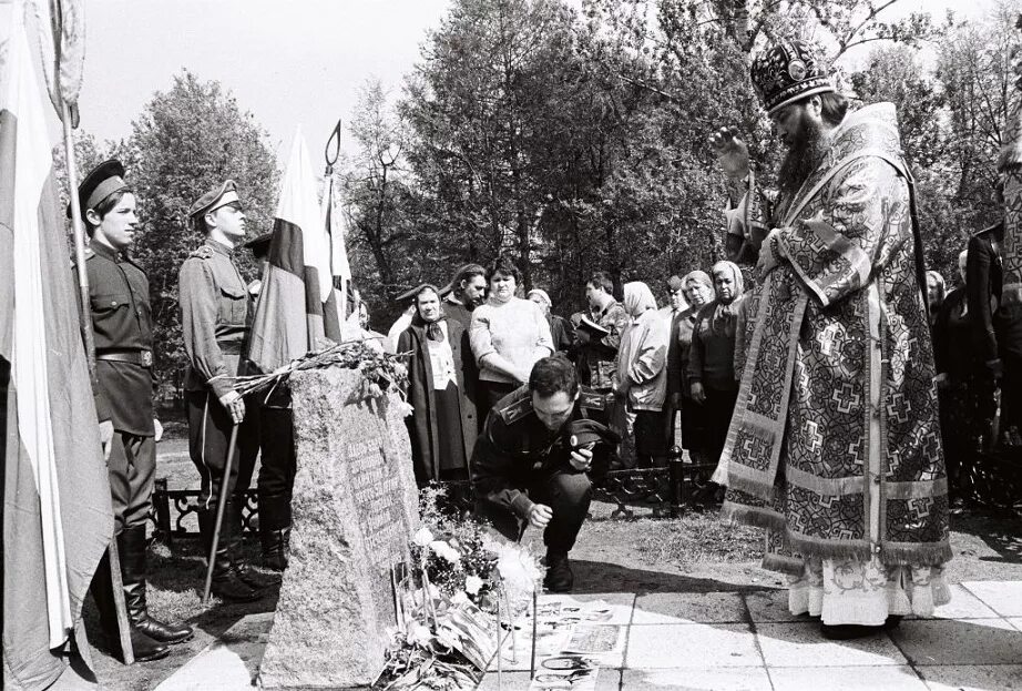 Православная церковь в великую отечественную войну. Русская православная церковь в годы вов 1941-1945. всероссийское братское кладбище. русская православная церковь в вов. священники на фронтах великой отечественной войны.