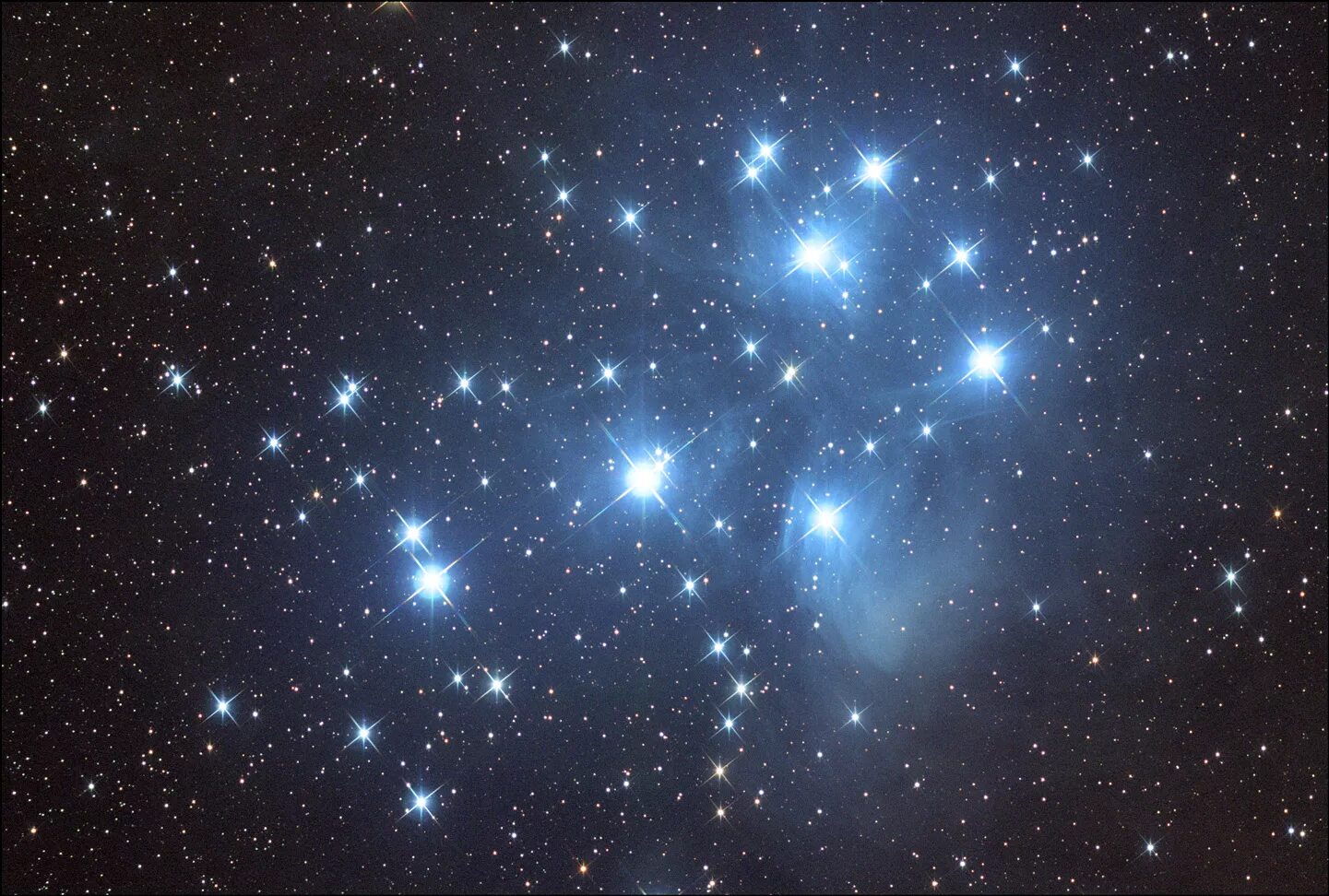 Ждем первое звезды. Созвездие Плеяды. Альциона Плеяды. M45 Плеяды. Созвездие Плеяды (семизвездие)..