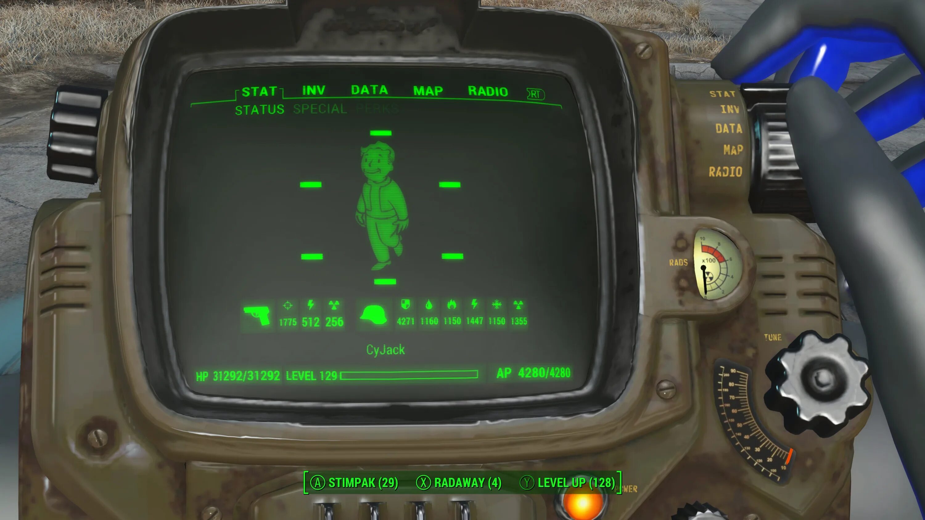 Fallout 4 мод пип бой. Fallout 4 пип бой 3500. fallout 4 мод пип бой 8000. fallout 4 советский пип бой. fallout 3 от третьего лица.