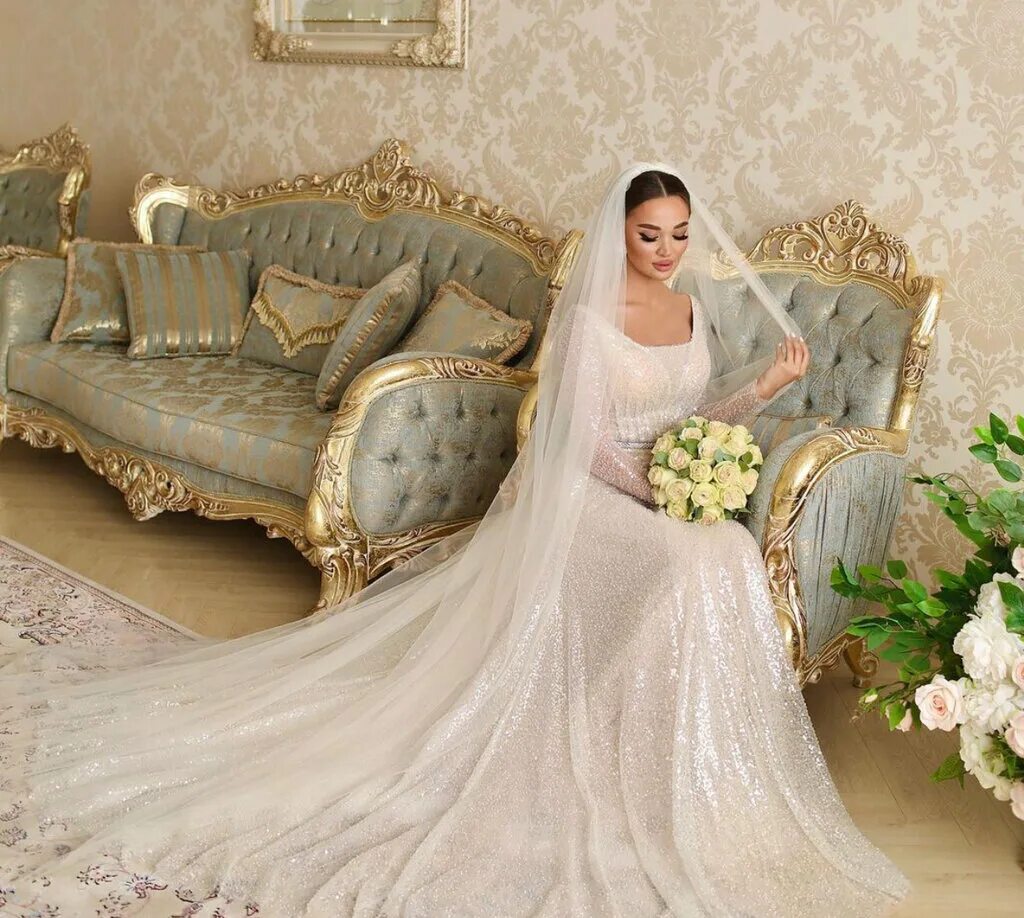 банкетный зал арианна ариана в хасавюрте. свадебные платья в грозном. хасавюрт свадьбы. банкетный зал европа хасавюрт. диана омарова невеста.