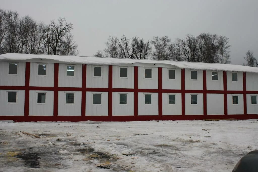Производство модульных зданий. Завод грюнвальд в калининграде. Новик строй модульные здания. Бытовой городок остекление. Компания новик.