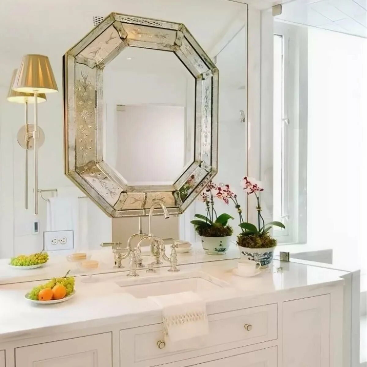 Bad mirror