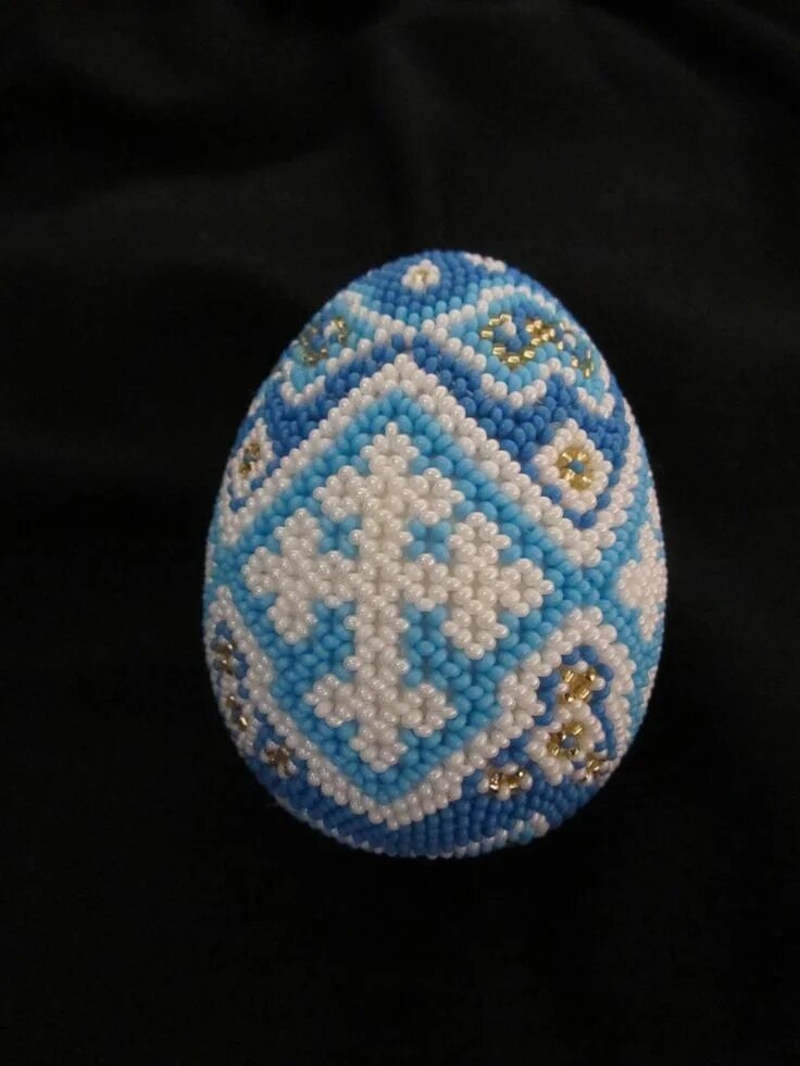 Оплетение яиц бисером. Оплетение пасхальных яиц бисером. Оплетение макушки яйца бисером. Бисероплетение оплетение яйца бисером. Оплетение яиц бисером мастер класс.