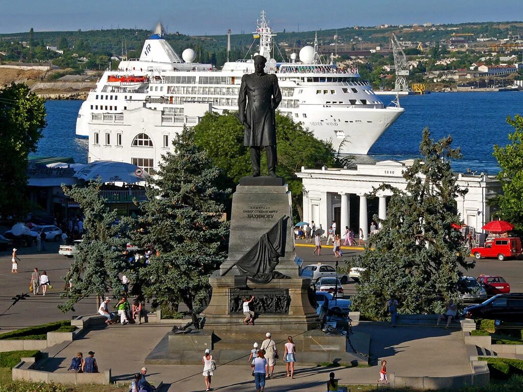 День флота севастополь. Памятник затонувшим кораблям в крыму. 0624. Севастополь 23. Город севастополь черноморский флот.