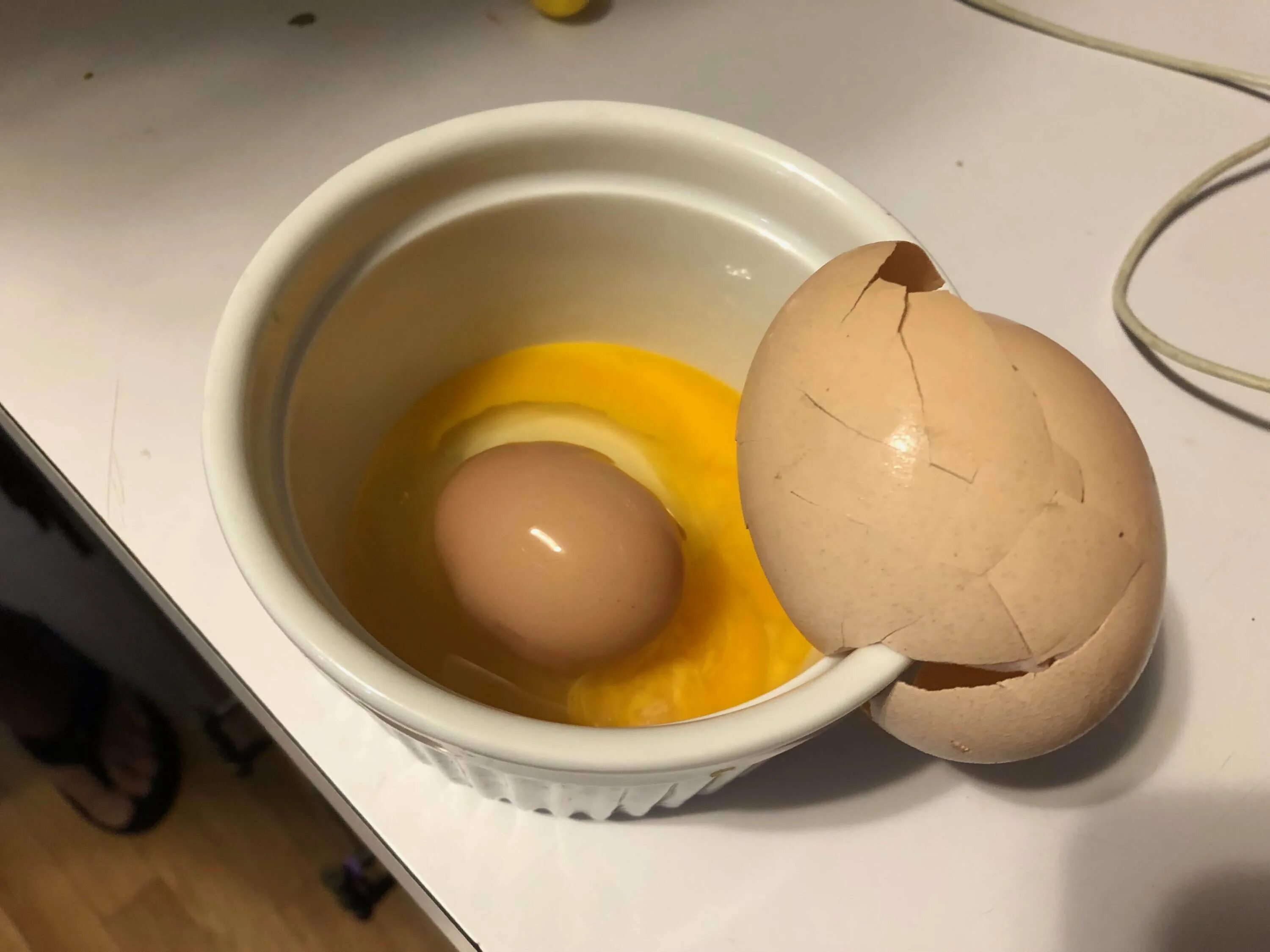 Необычные яйца. Самые необычные яйца. Яйца необычной формы.