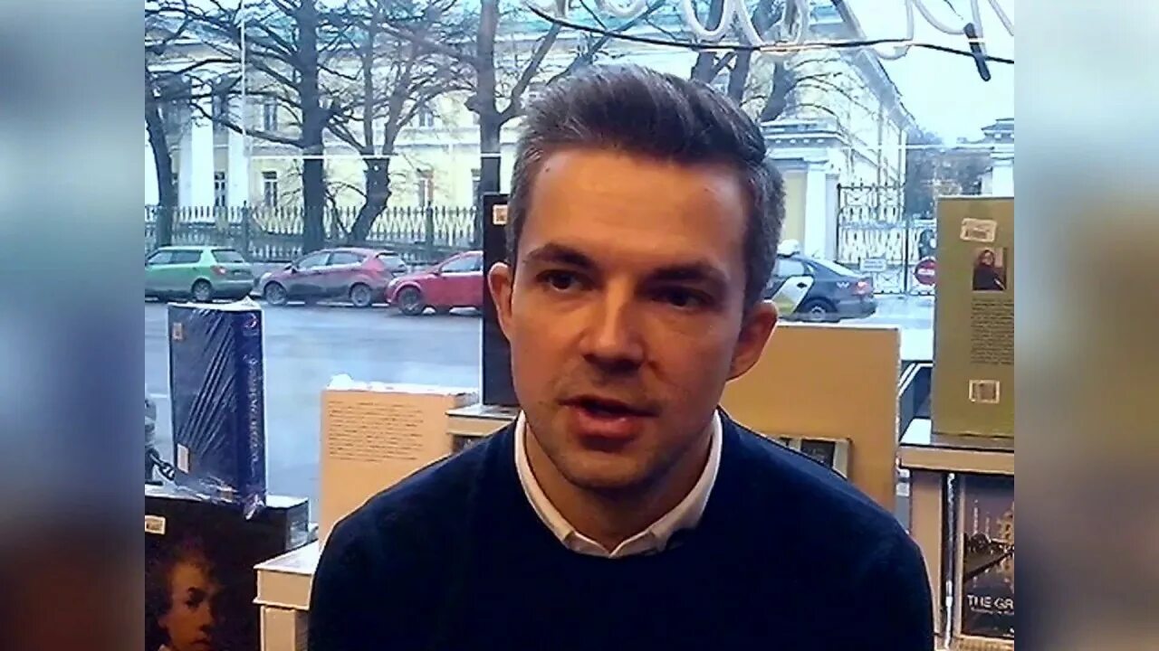 Барташевич александра игоревна. Интервью с сашей. Интервью с зеландом. Саша сорокин интервью. Интервью с сашей.