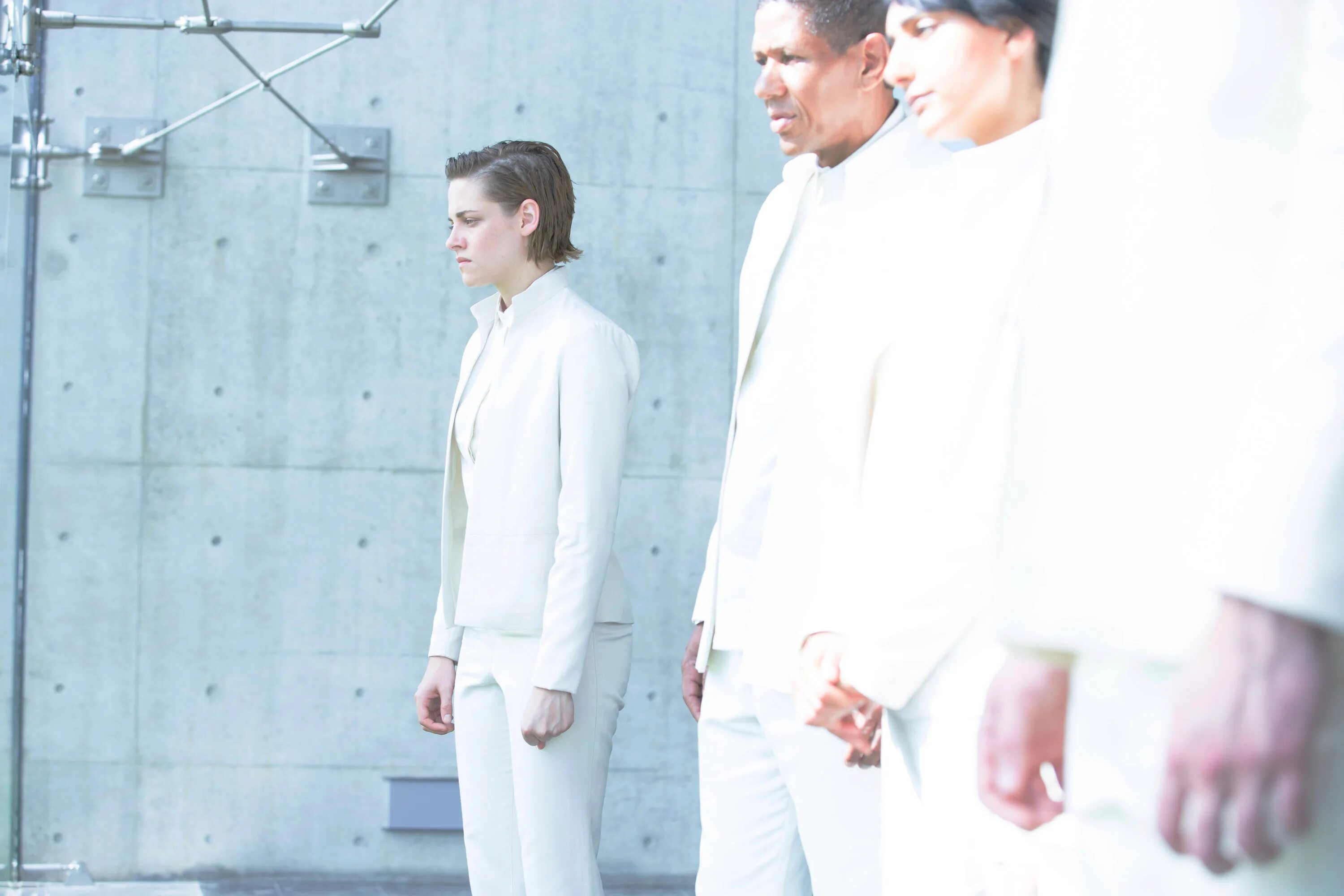 Давление физика 7 класс. Равные (2015). Равный ф. Равные 2016. Equals 2015.