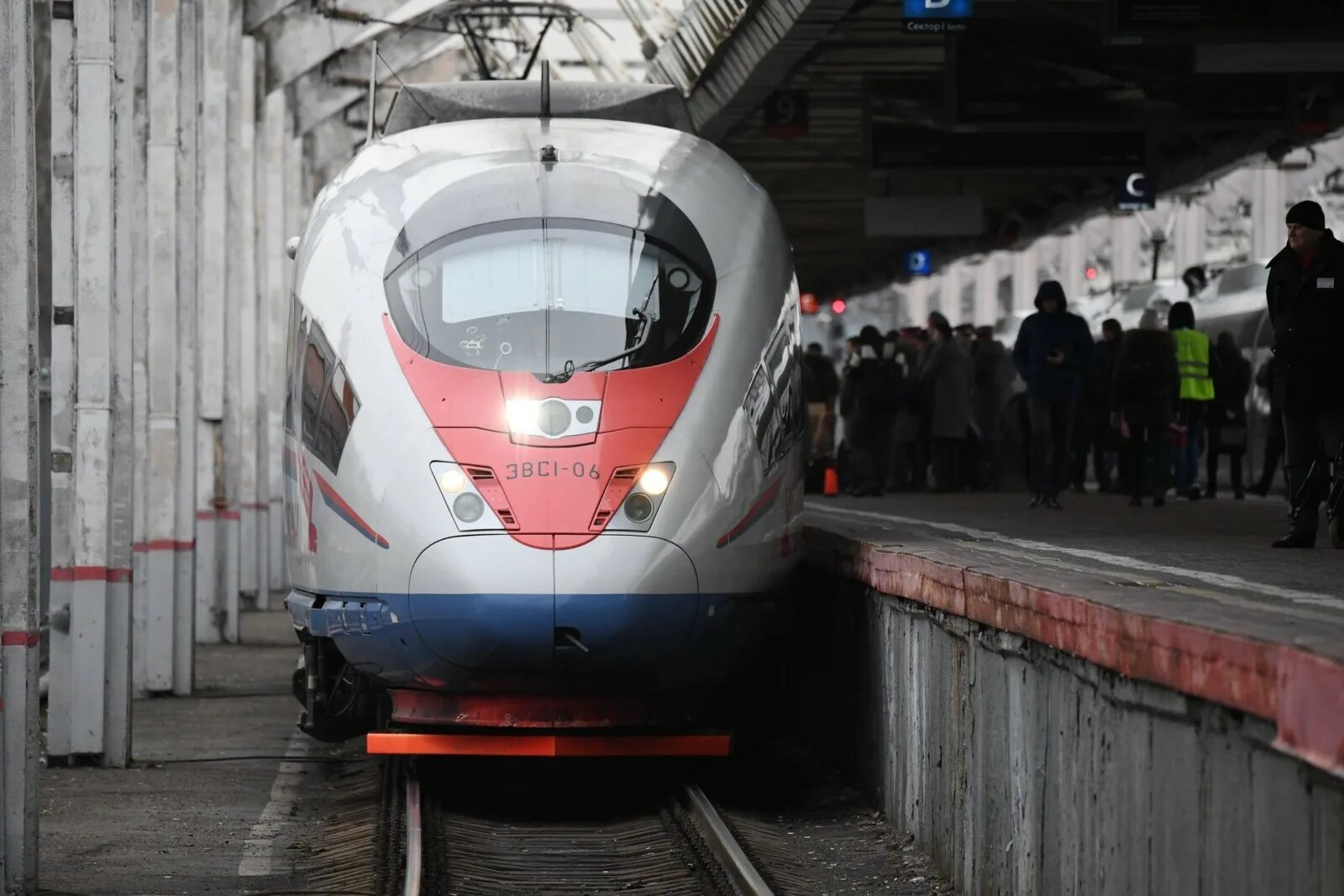 Сапсан производство. Сапсан на заводе. Скоростной поезд сапсан. Сименс сапсан. Скоростной поезд сименс.