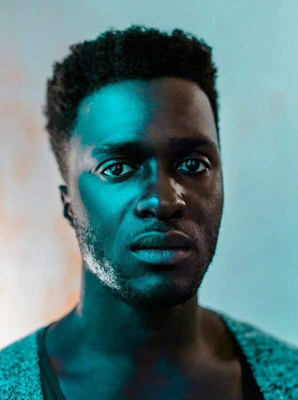 Kwabs signal. Kwabs. kwabs исполнитель. kwabs walk. kwabs игрушка.