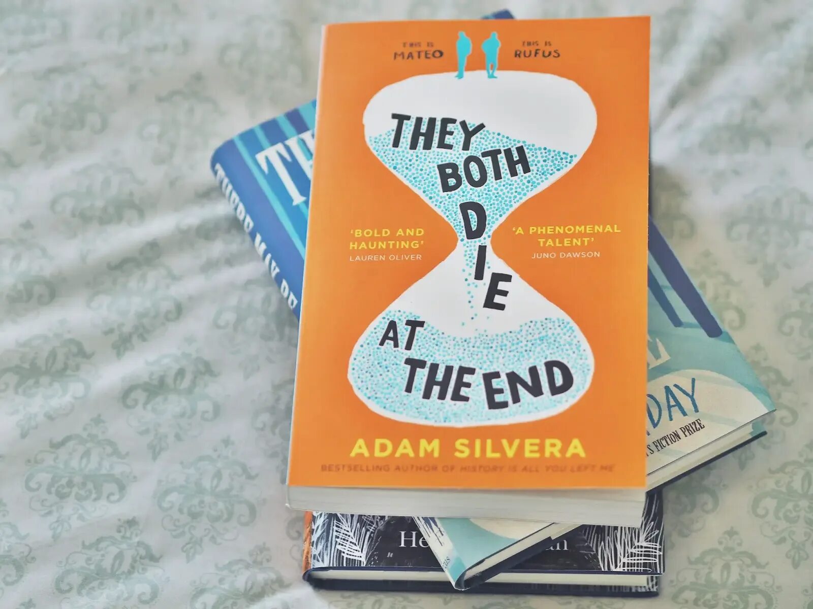 They both die at the end книга. «They both die at the end» by Adam Silvera. Книга they both die at the.