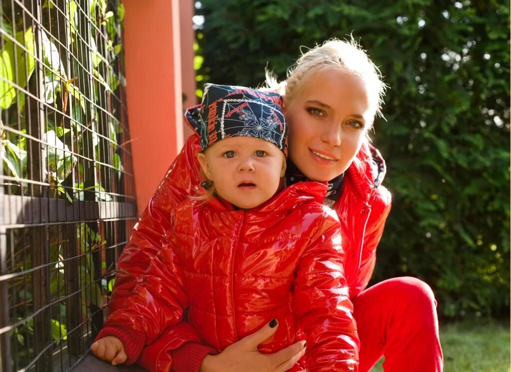 глюкоза где живет сейчас. собака глюкозы. машина максима фадеева. глюкоза с дочками 2020. лидия чистякова-ионова 2020.