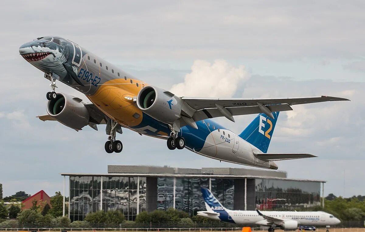 Embraer e2. Embraer e190-e2. embraer e-jet-190e2. embraer 190 e2. embraer e-jet 190.