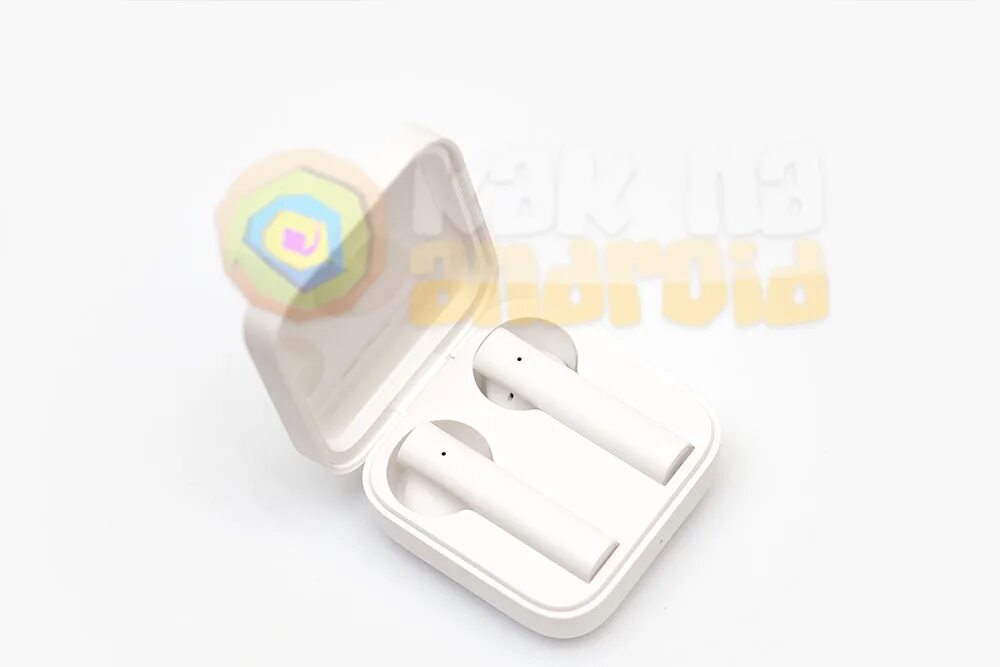 Подключить mi true wireless. Наушники mi TW Earphones 2. Xiaomi mi true Wireless Earphones 2 Basic. Mi TW Earphones 2 Basic крышка верхняя. Наушники mi TW Earphones 2 Basic рассинхрон.