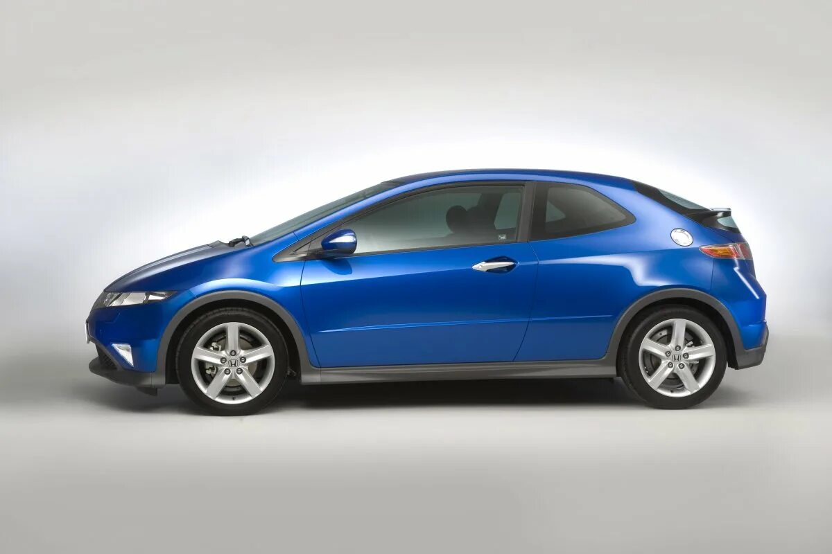 Хонда цивик хэтчбек 2008. Honda Civic хэтчбек 3 двери. Цивик хэтчбек 2008. Хонда Цивик хэтчбек 4 двери. Honda Civic Type s 2007.