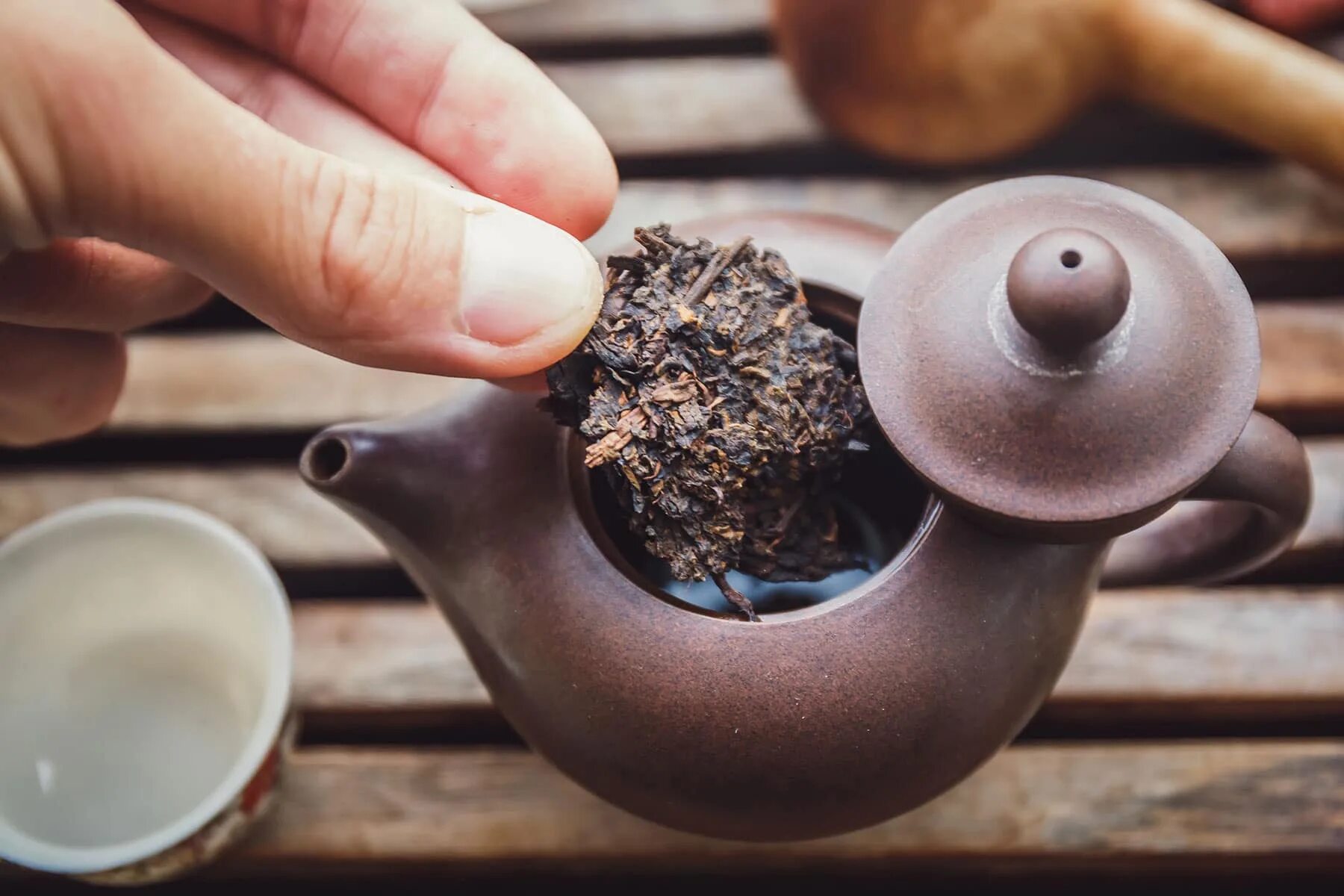 Puer Tea Loose. Чай пуэр. Китайский чай с плесенью. Шен пуэр заваренный.