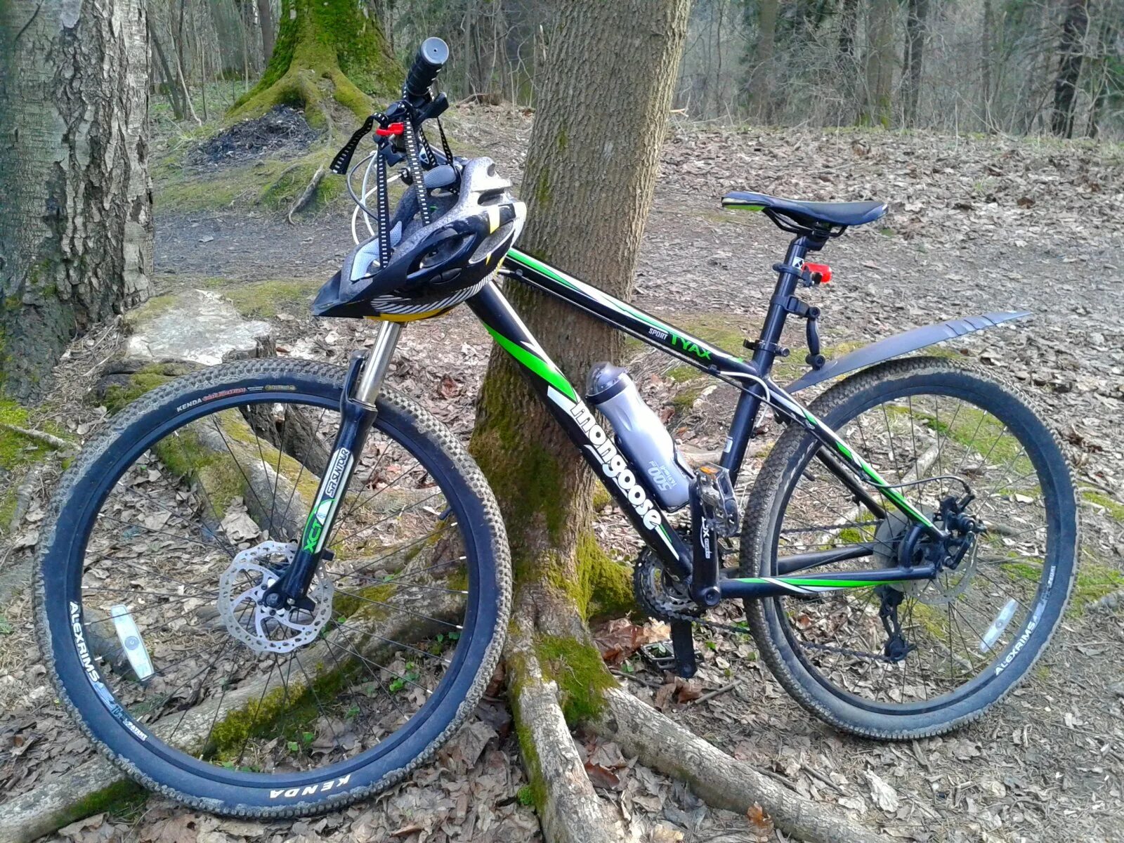 Mongoose tyax. Mongoose tyax sport 2012. mongoose tyax sport. mongoose tyax 2012. велосипед mongoose tyax.