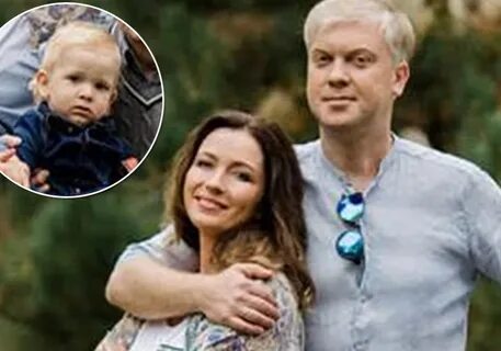 Семья светлаковых живет в старом деревянном доме