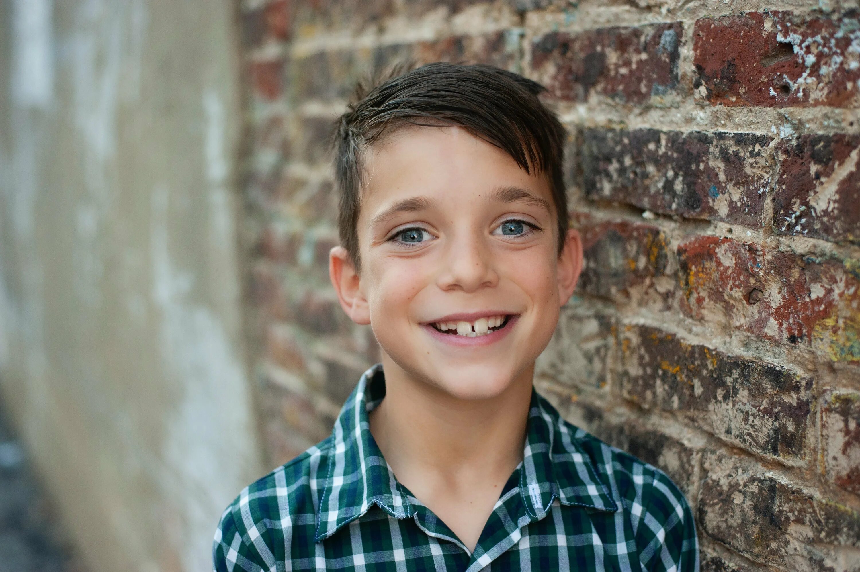 Boy smiling. Американский мальчик улыбка. Фото с днем сыновей 22 ноября. Boyish Grin. Smile boy