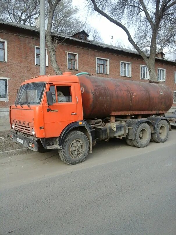 Откачка талых вод с дороги. Нижегородская область ассенизаторы. Прочистка канализации илосос. Откачка самара. Устранение засора ассенизатор.