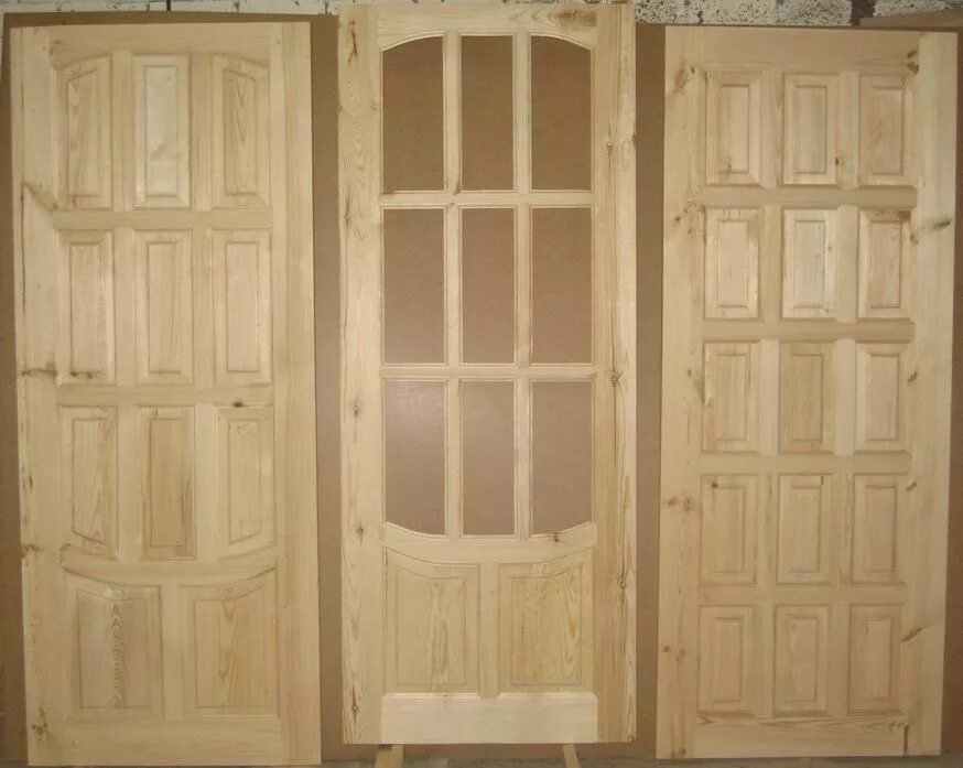 Купить деревянную дверь б у. Двери филенчатые межкомнатные деревянные. Двери межкомнатные филенчатые из массива. Блок дверной филенчатый из массива сосны. Блок дверной филенчатый 2100х900.