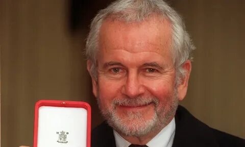 Ian holm