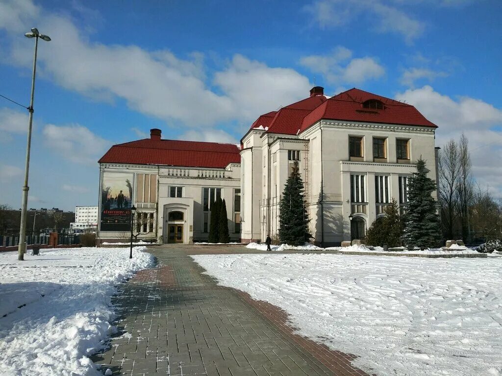 Калининг. Сайт историко художественного музея калининград. Калининградский областной историко-художественный музей. Историко художественный музей калининградской области. Калининградский областной музей.