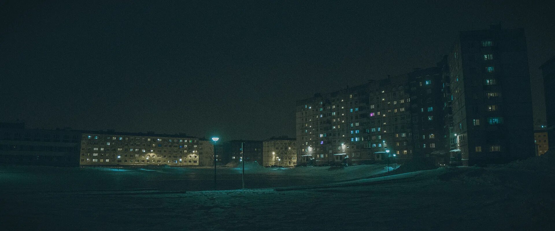 эстетик талнах. норильск окраины. норильск депрессивный город. норильск эстетика ебеней. мрачный норильск.