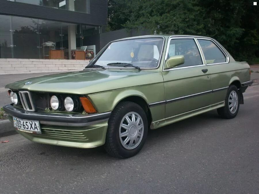 Bmw m5 1985. Bmw 7 e23. 82 год е. 82 год е. Bmw e21.