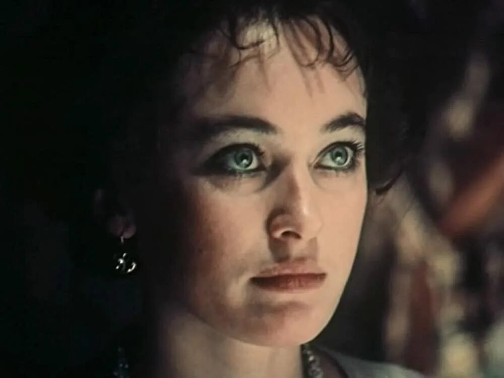 Жизнь клима самгина 1988. Жизнь клима самгина гузеева. лариса гузеева в фильме жизнь клима самгина. жизнь клима самгина фильм 1988. жизнь клима самгина фильм 1988 гузеева.