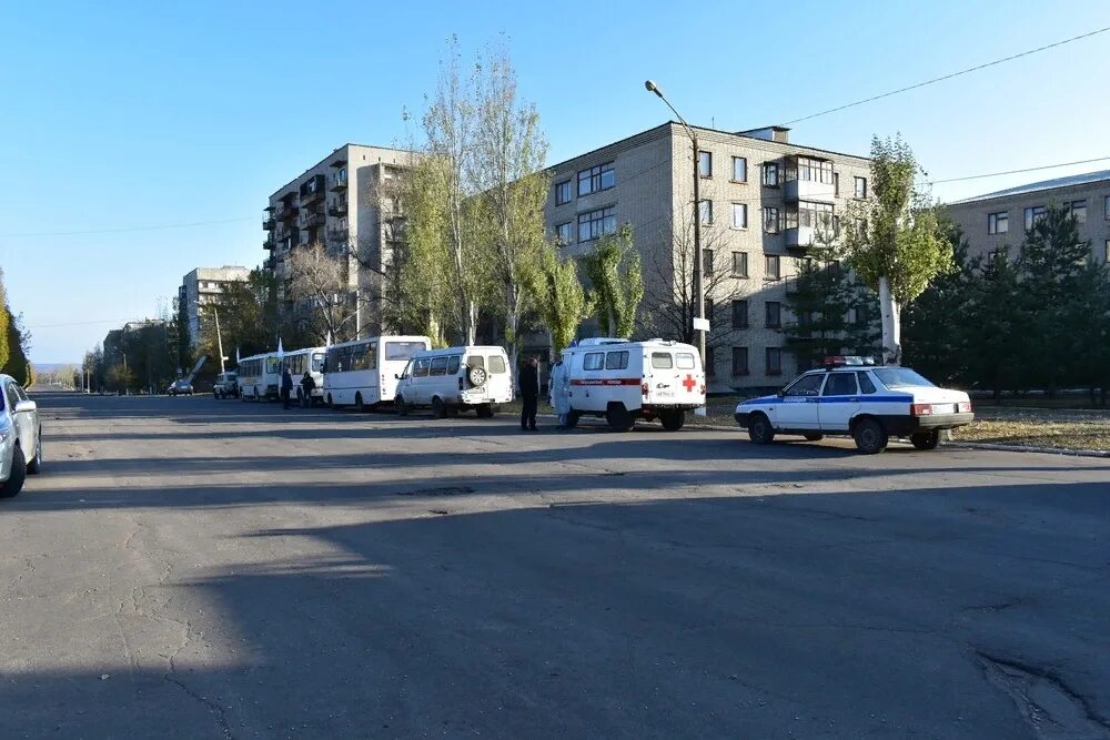 Славяносербский район Луганской области. Лозовский Славяносербский. Фото Первомайска ЛНР ул Театральная. Презентация дни Славяносербского района Луганской Республики.