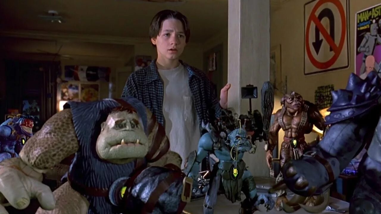 Солдатики small Soldiers, 1998. Small Soldiers 1998 игрушки. Где живые игрушки