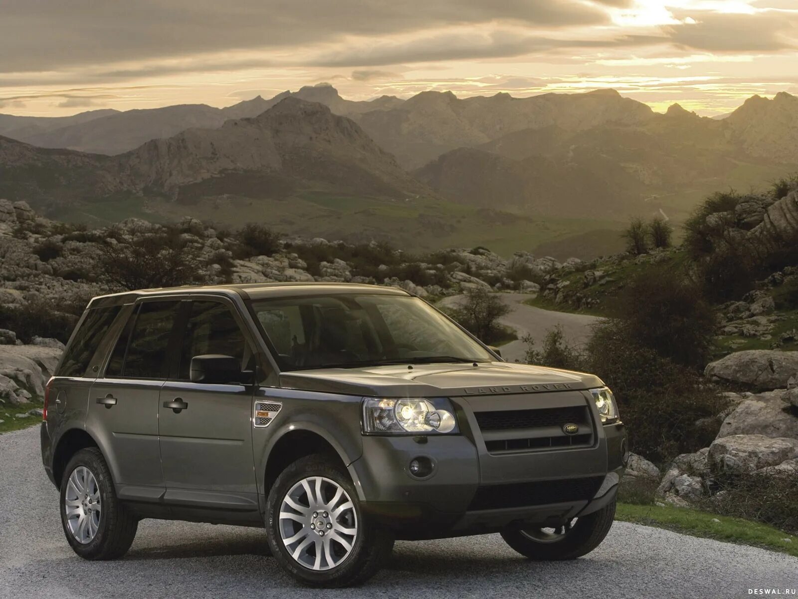 ленд ровер рейндж ровер. Range rover 2005. Range rover sport белый. лев ленд ровер. ленд ровер рендж ровер 3.