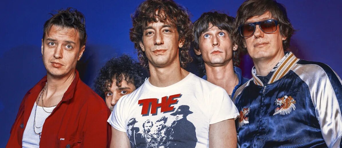 Almost the same. The strokes - 2025 - the new abnormal. stroke. 2025 - the new abnormal. the strokes обложка.