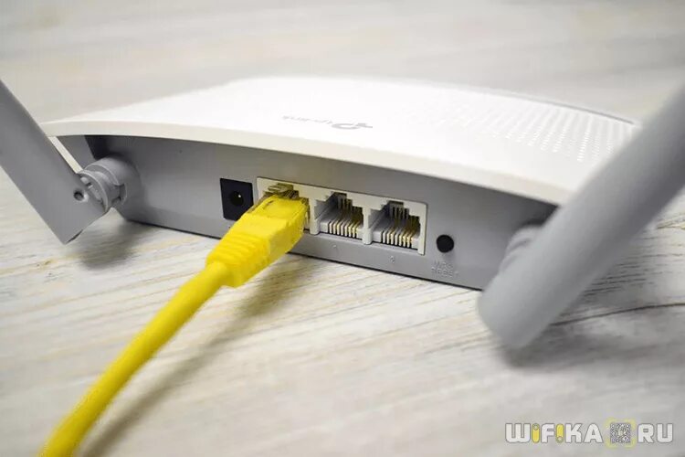 Tp link tl wr820n. Роутер TP link 820. Wr820n TP-link Wi-Fi роутер. TL-wr820n WPS. WPS роутер TP-link TL-wr844n.