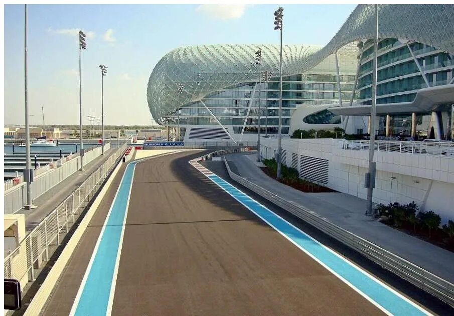 облака над абу даби сейчас. абу даби vs дубай. Grey map abu dhabi. скульптура из проволочной сетки от эдоардо тресольди. инсталляции эдоардо тресольди.