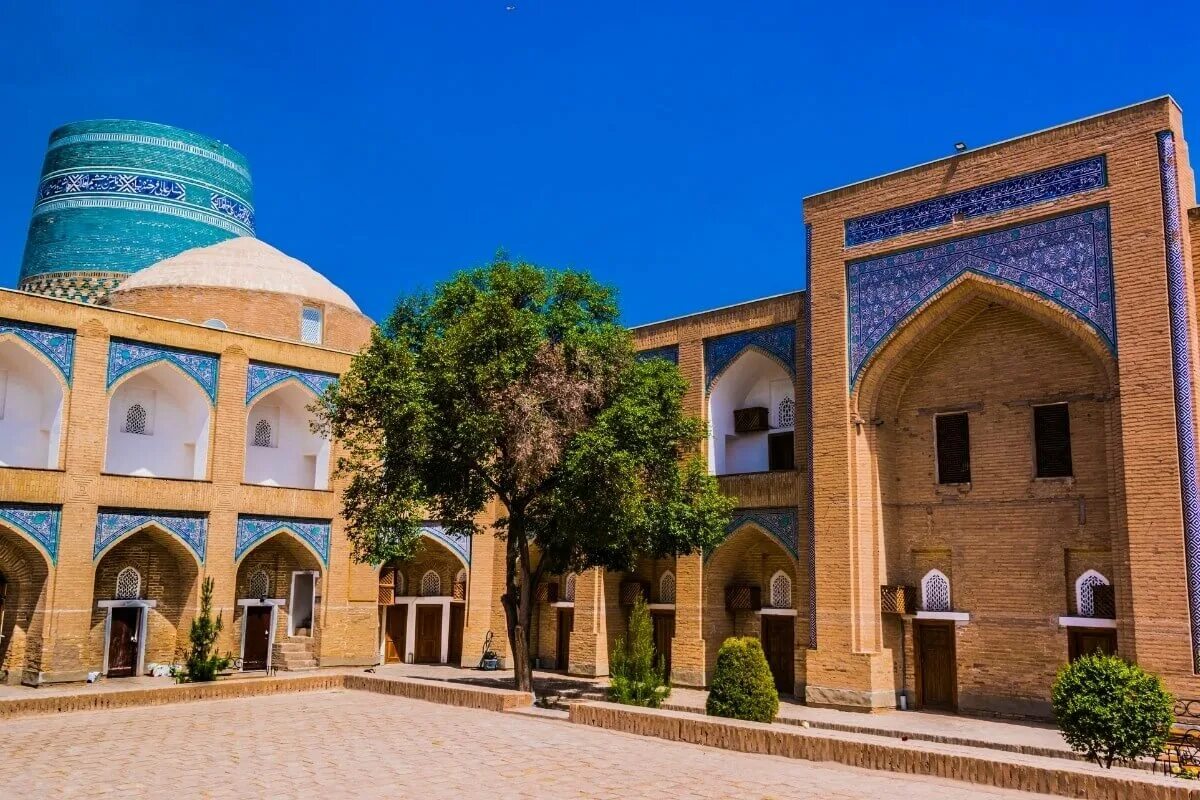 Узбекистан collage. Самарканд туризм. Классический узбекистан. Самарканд империя тимуридов. Тур ташкент бухара самарканд.